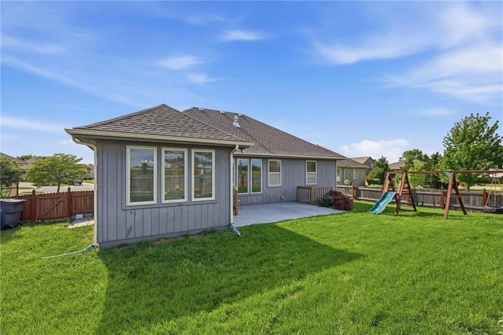 17743 S LAVERTY Street — photo 42