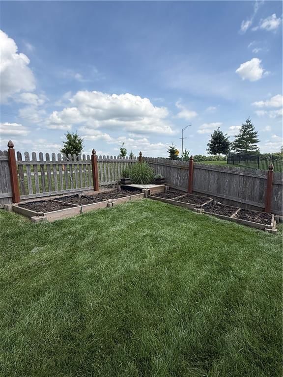 17743 S LAVERTY Street — photo 44