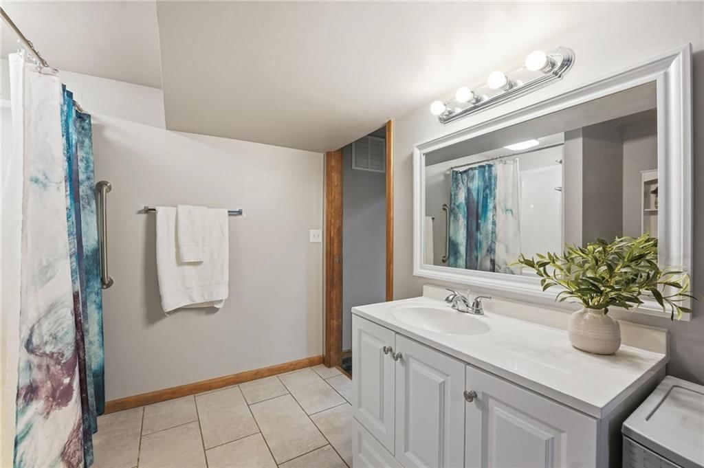 10401 W 93rd Terrace — photo 34