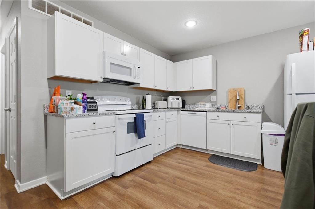 133 N Water Street — photo 7