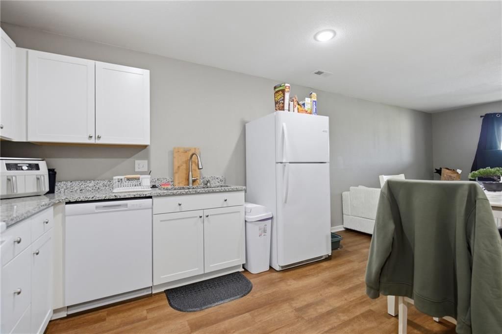 133 N Water Street — photo 9