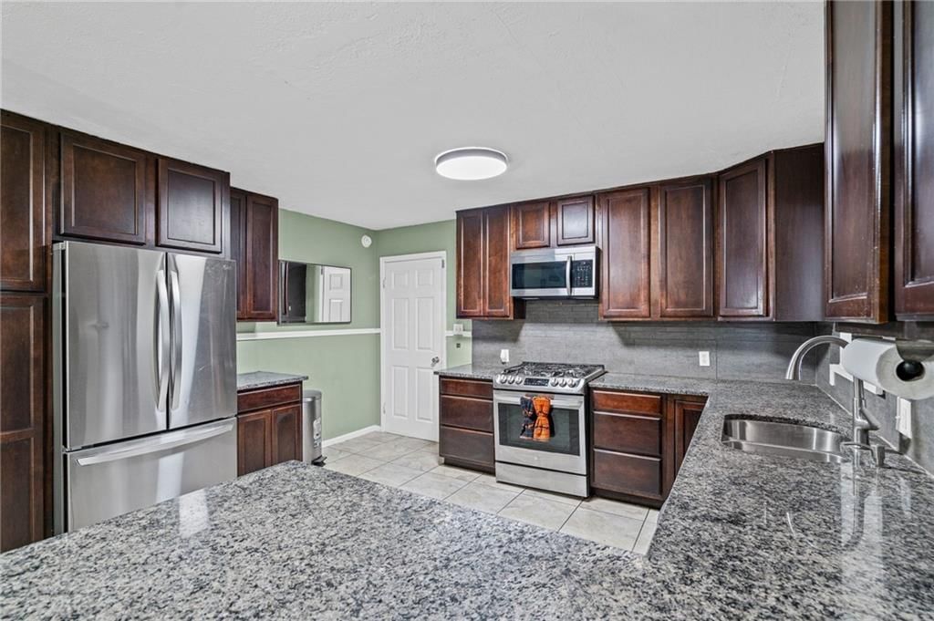 7321 Sloan Avenue — photo 11