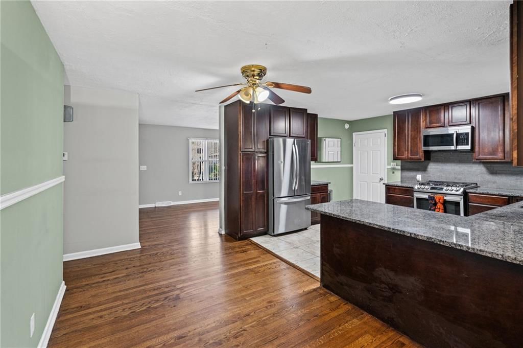 7321 Sloan Avenue — photo 12