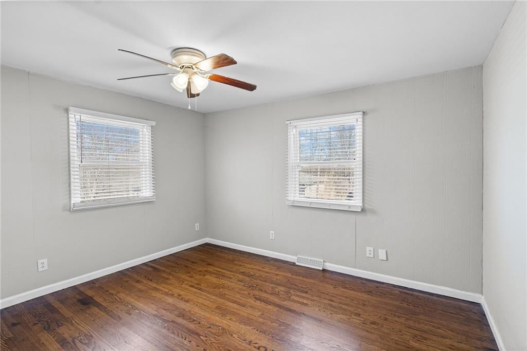 7321 Sloan Avenue — photo 20