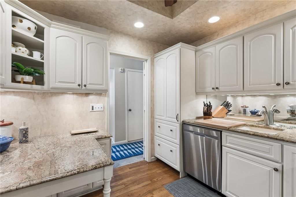 8741 Riggs Circle — photo 11