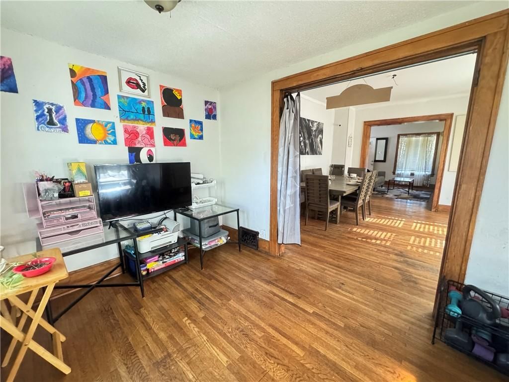 2318 N 12TH Street — photo 5