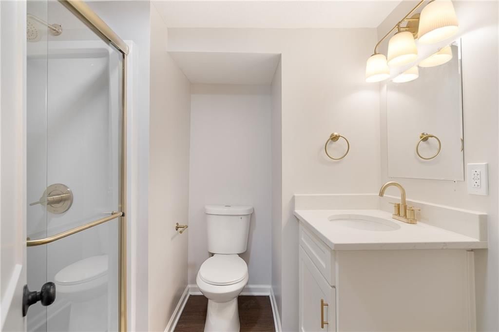 5406 Lucille Lane — photo 38