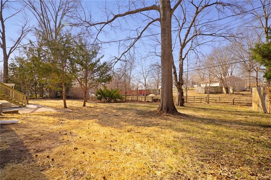 5406 Lucille Lane — photo 44