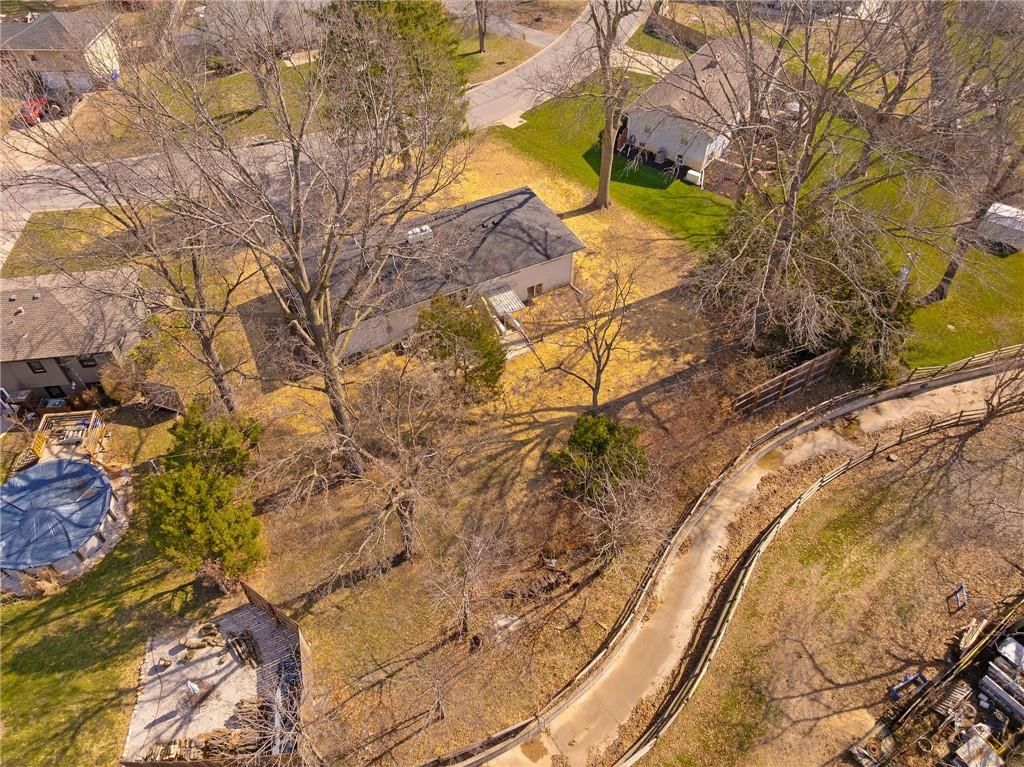 5406 Lucille Lane — photo 48