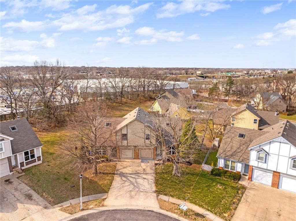 9526 W 78th Street — photo 4