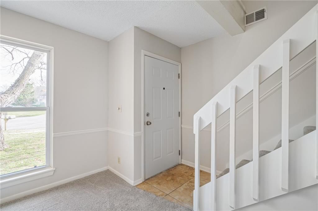 9526 W 78th Street — photo 5
