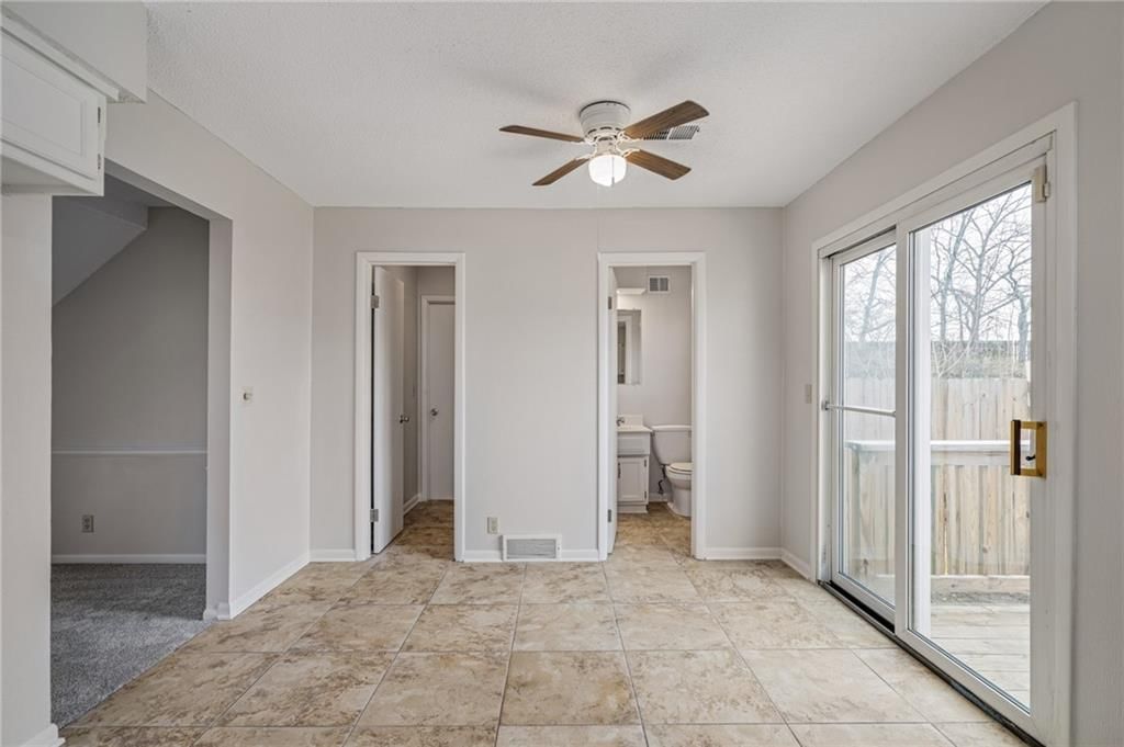 9526 W 78th Street — photo 10