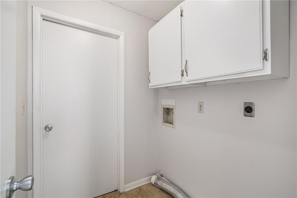 9526 W 78th Street — photo 15