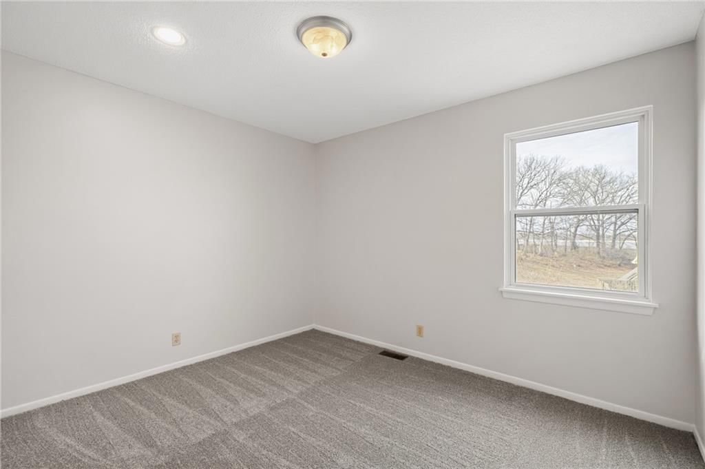 9526 W 78th Street — photo 23