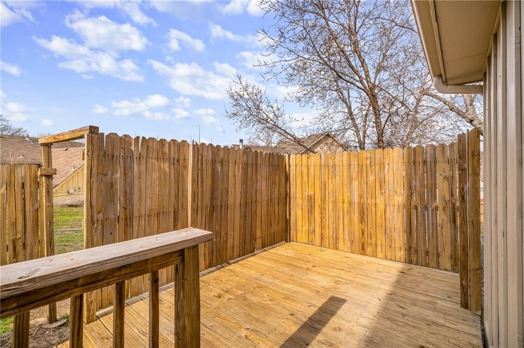 9526 W 78th Street — photo 25