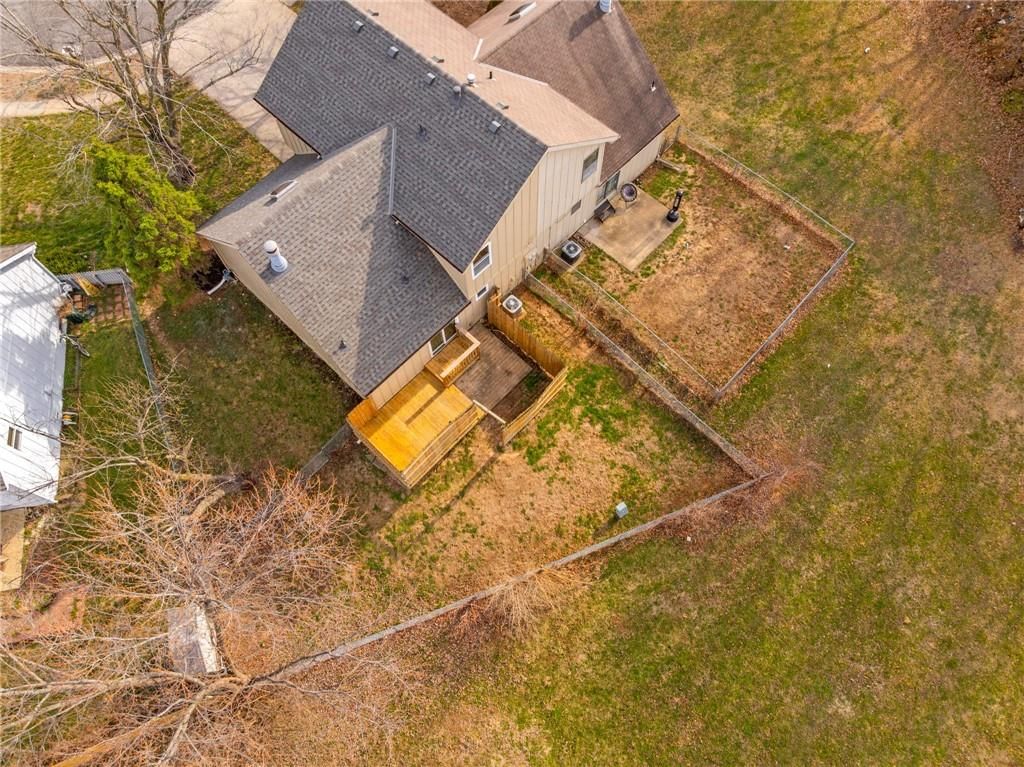 9526 W 78th Street — photo 31