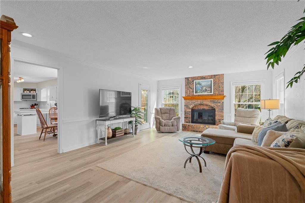7623 Slater Street — photo 10