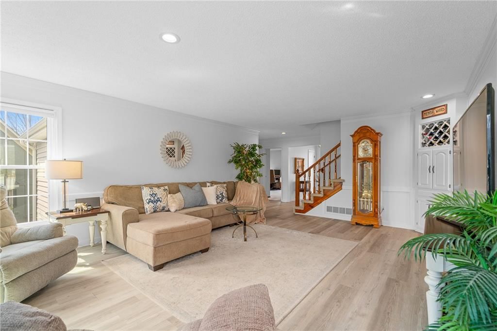 7623 Slater Street — photo 12