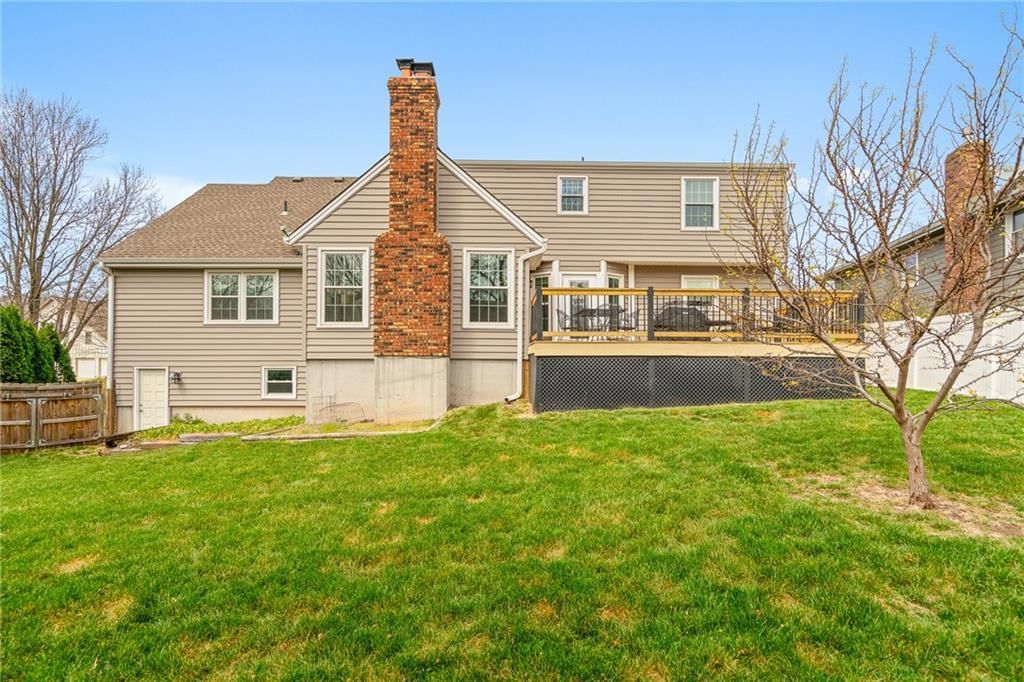7623 Slater Street — photo 43