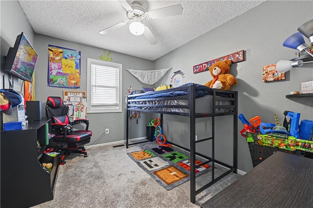 15210 Navaho Drive — photo 14