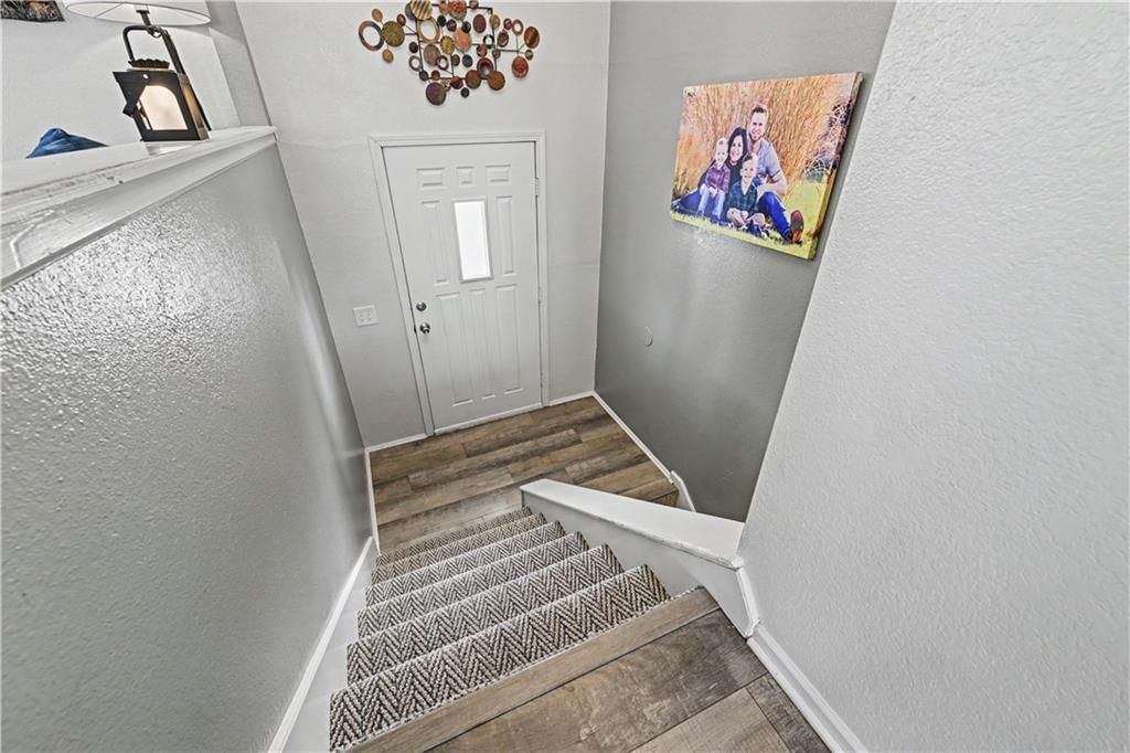 15210 Navaho Drive — photo 22