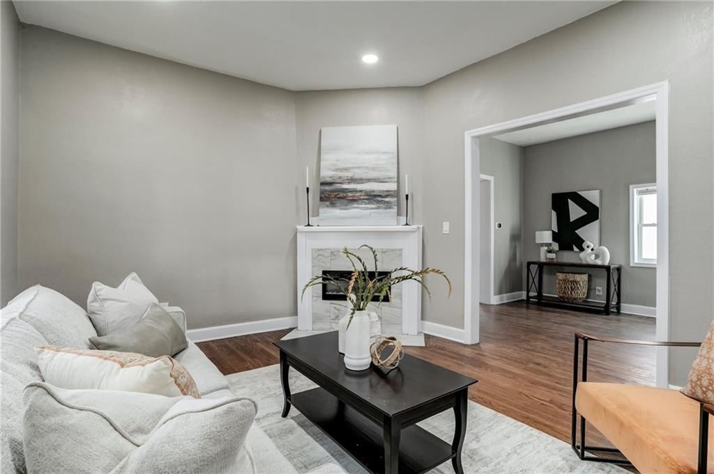 3139 Mcgee Street — photo 4