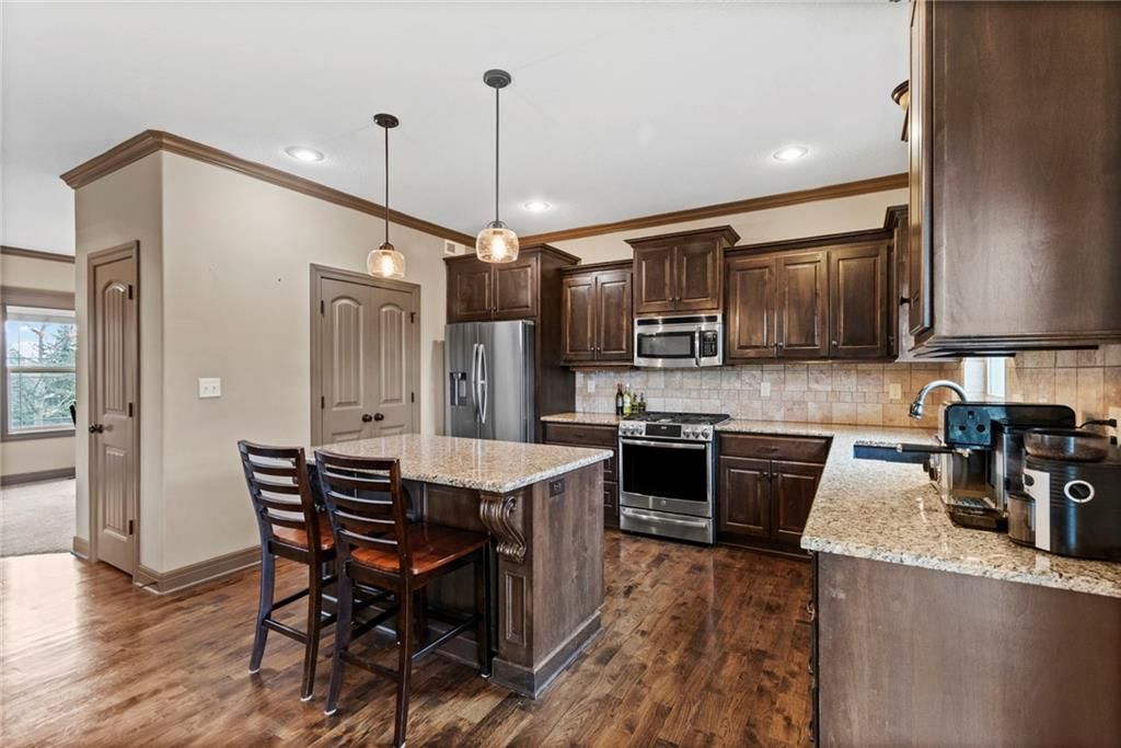 1058 SW Conch Way — photo 9