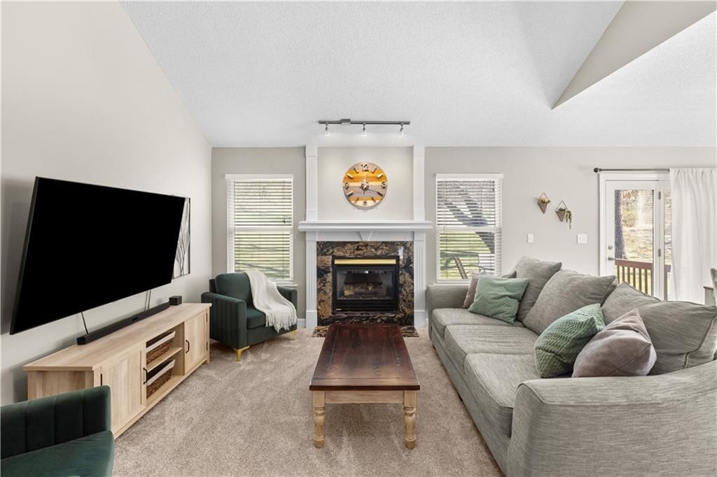 519 Kindred Drive — photo 3