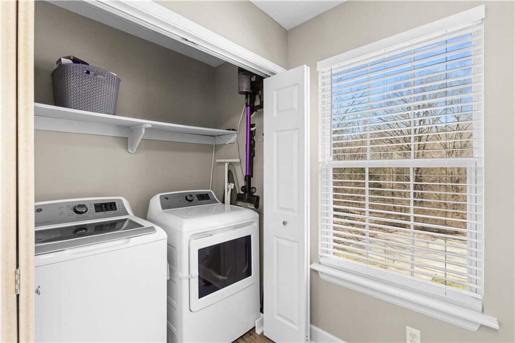 519 Kindred Drive — photo 11