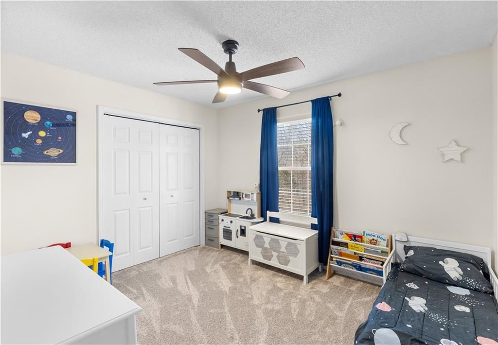 519 Kindred Drive — photo 16