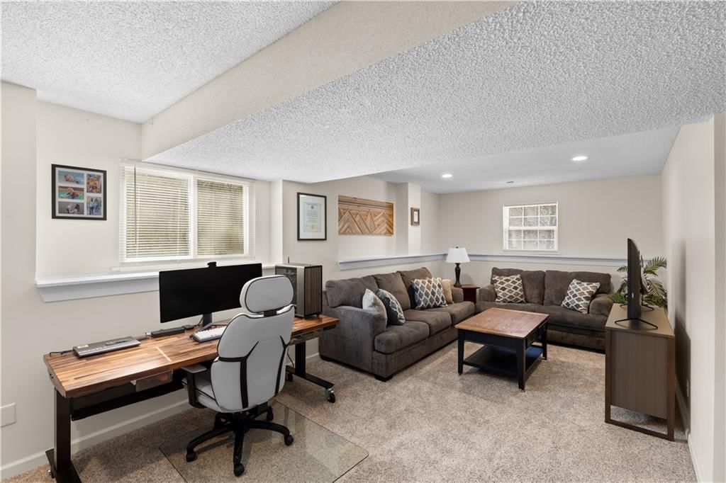 519 Kindred Drive — photo 22