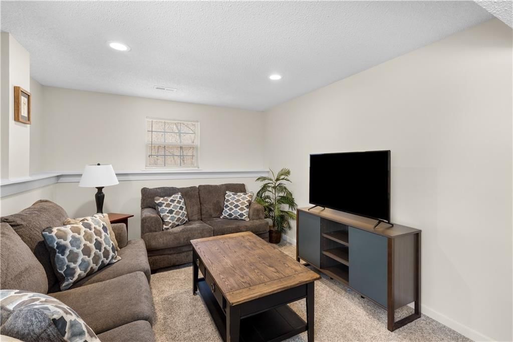 519 Kindred Drive — photo 23
