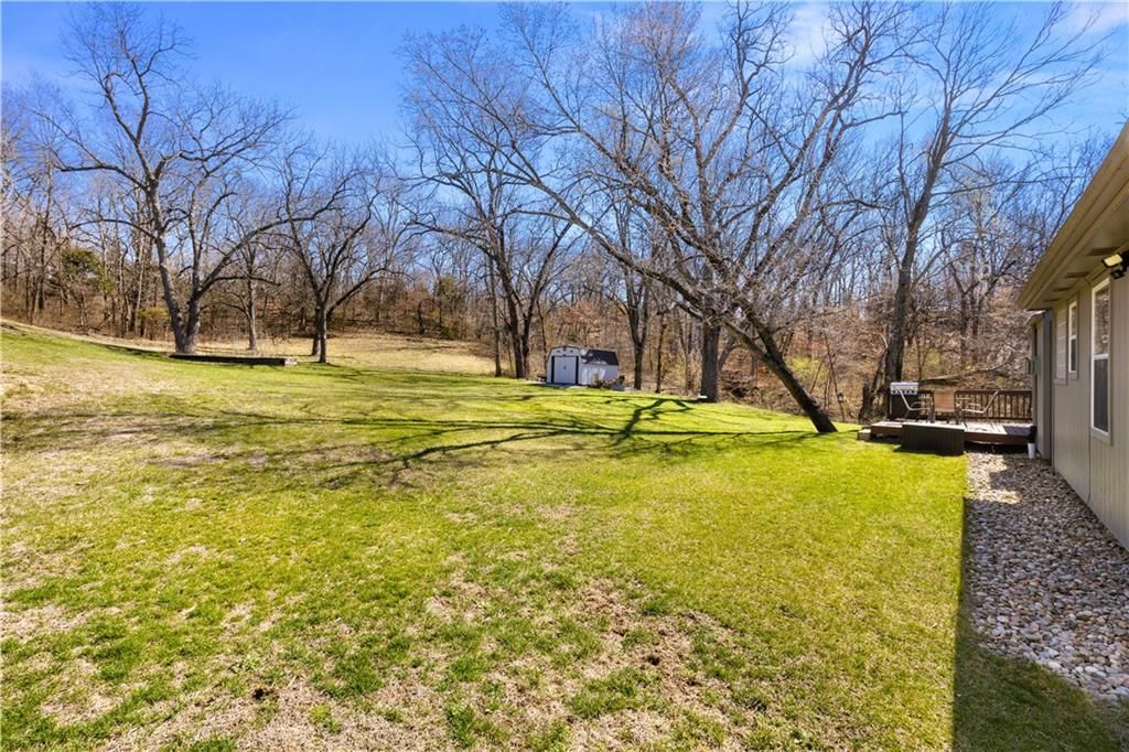 519 Kindred Drive — photo 25