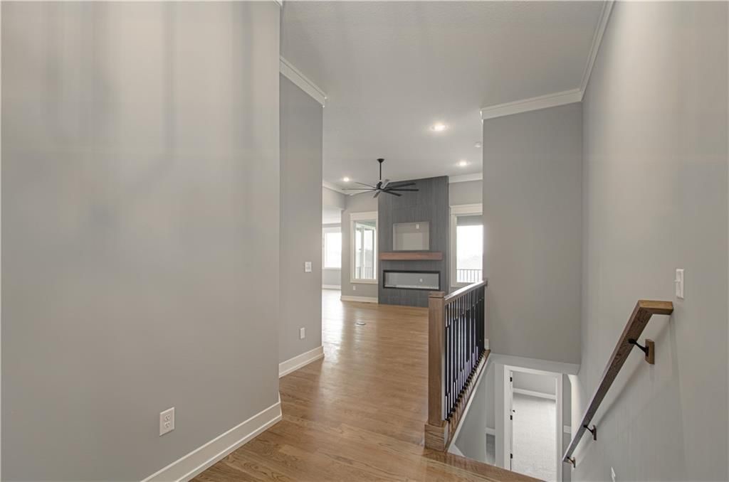 2316 Larkspur Lane — photo 3