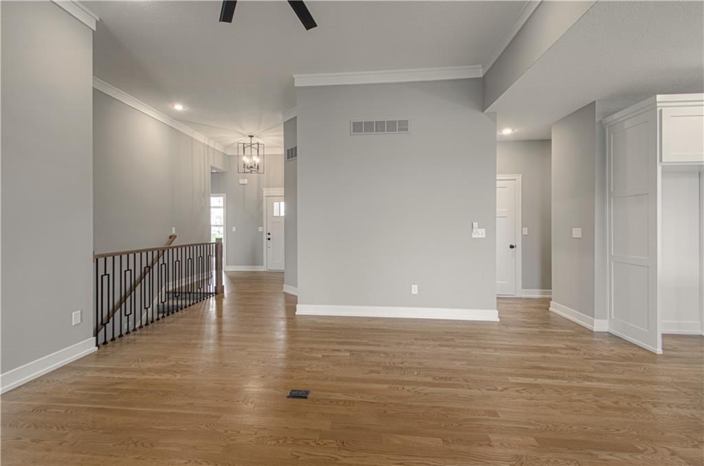 2316 Larkspur Lane — photo 7