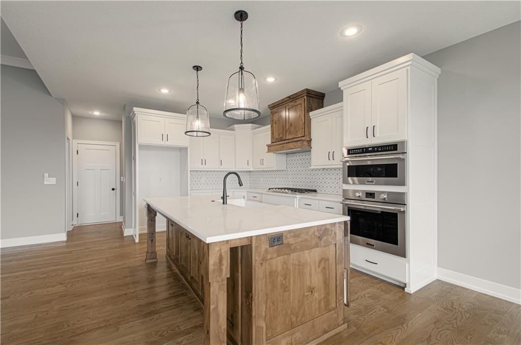 2316 Larkspur Lane — photo 9