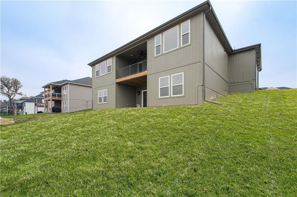 2316 Larkspur Lane — photo 35