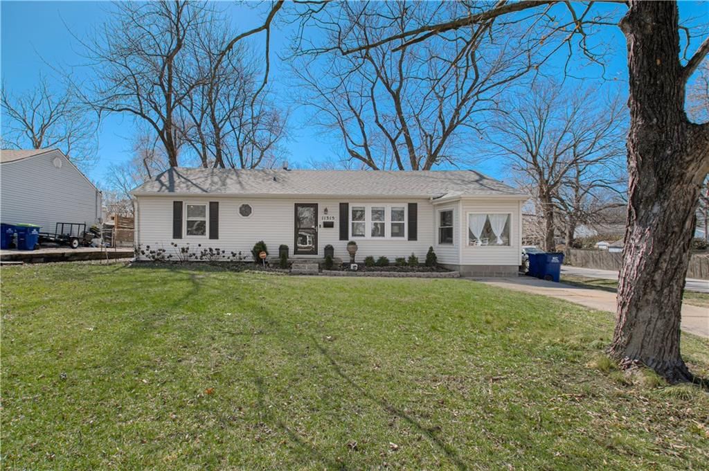 11315 W 68th Street, Shawnee, KS