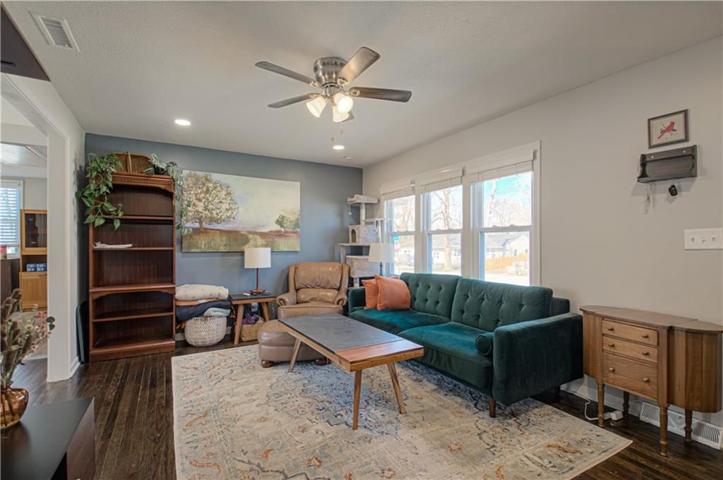 11315 W 68th Street — photo 5