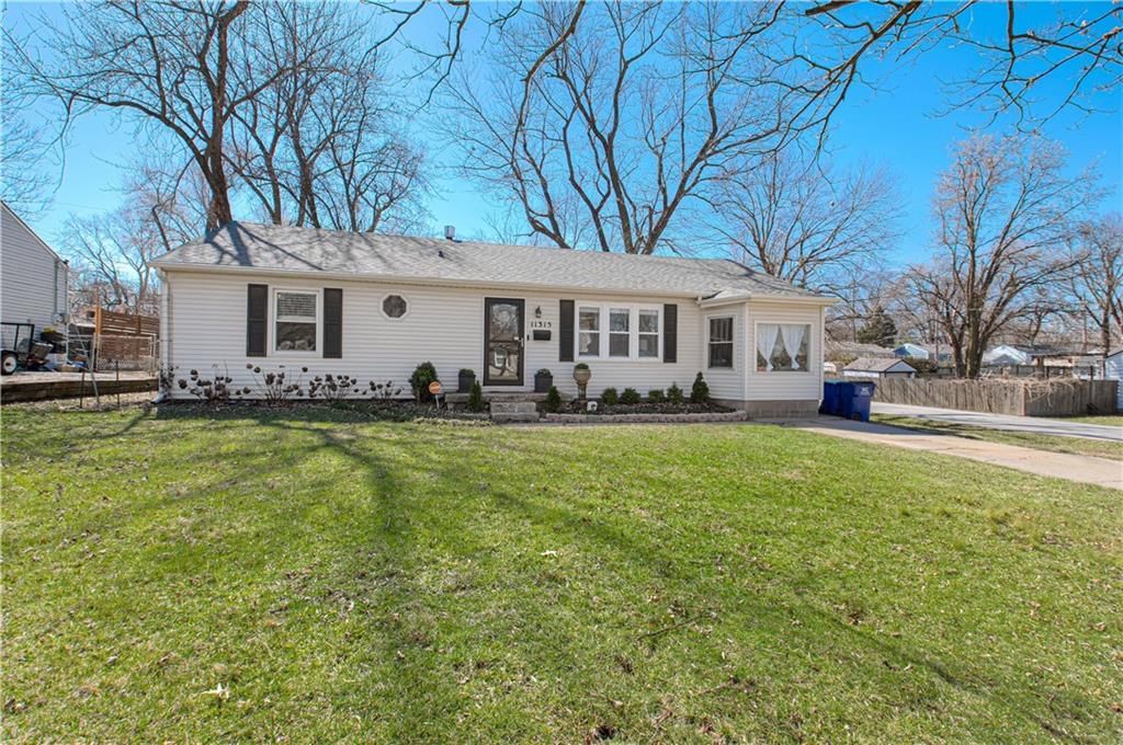 11315 W 68th Street — photo 27