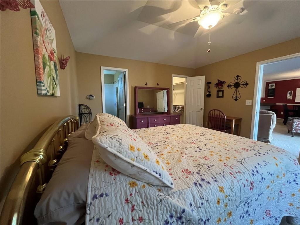 1905 Cedar Street — photo 18