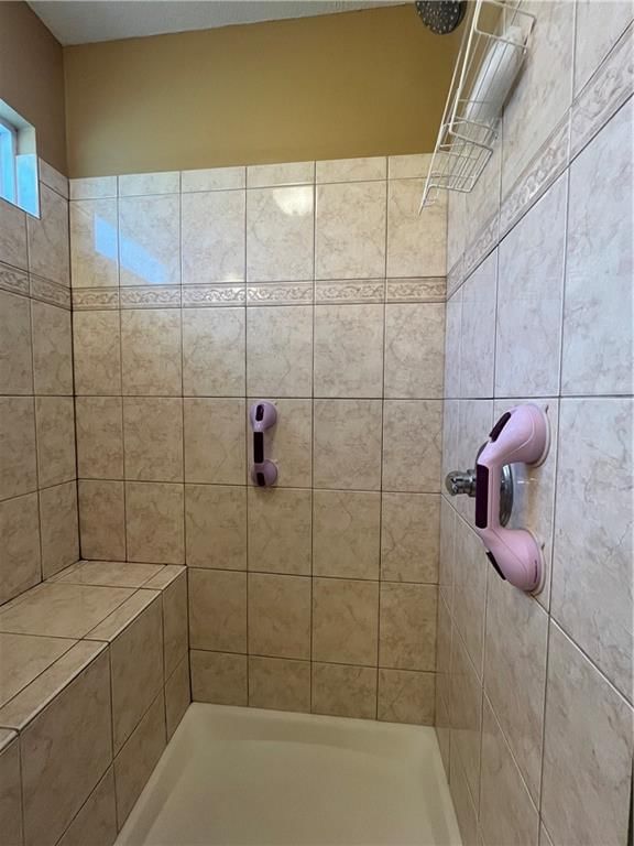 1905 Cedar Street — photo 24