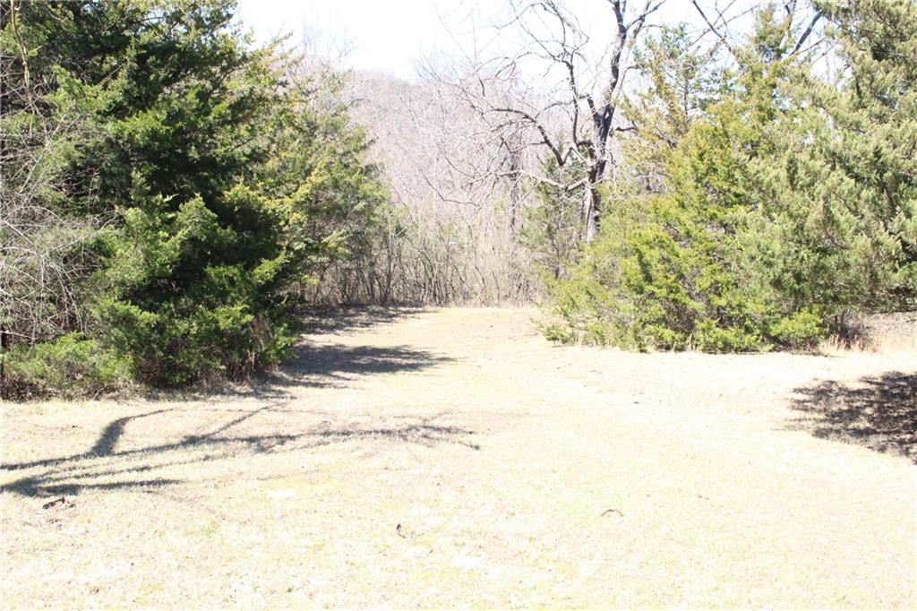 8210 Leavenworth Road — photo 34