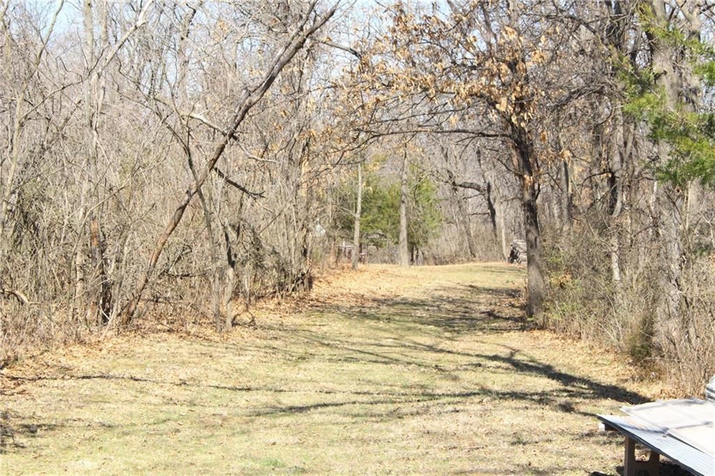 8210 Leavenworth Road — photo 39
