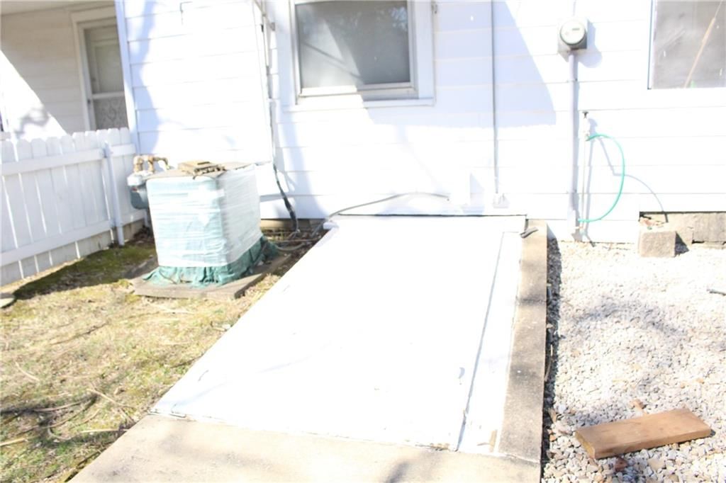 8210 Leavenworth Road — photo 50