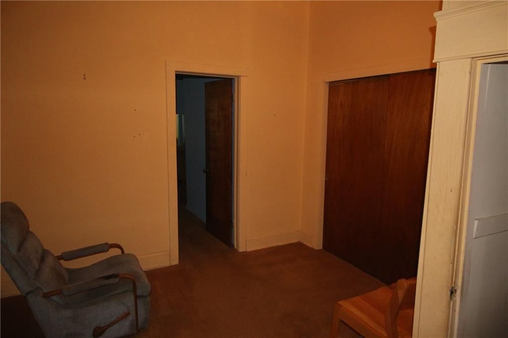8210 Leavenworth Road — photo 74