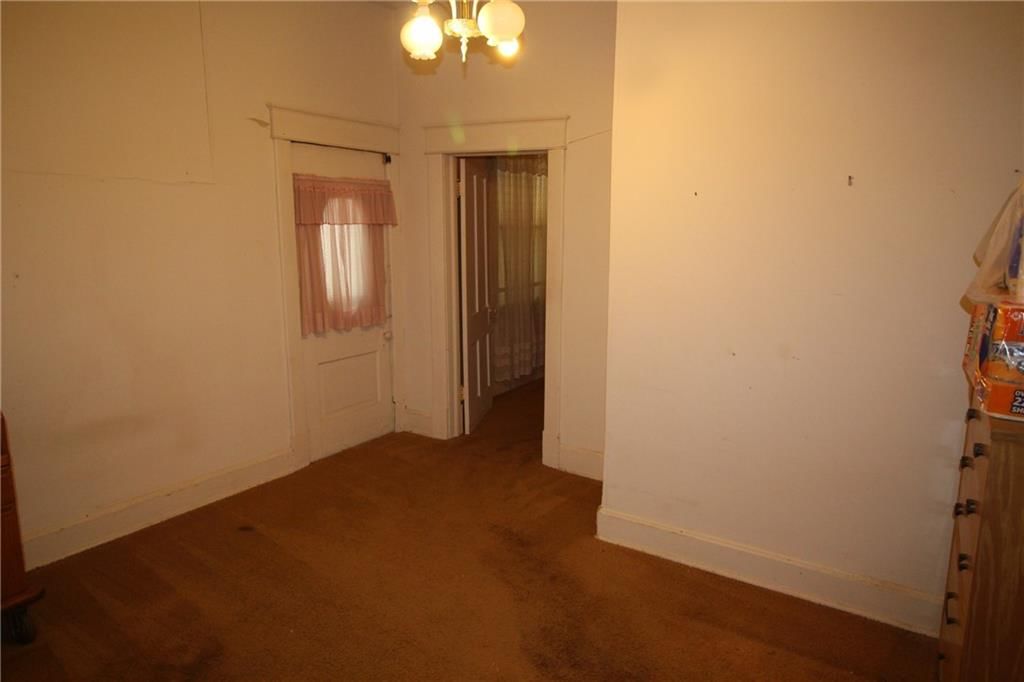 8210 Leavenworth Road — photo 76