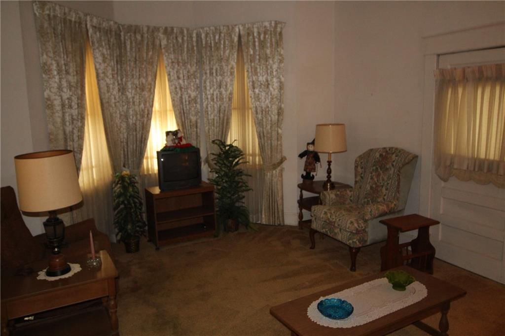 8210 Leavenworth Road — photo 83