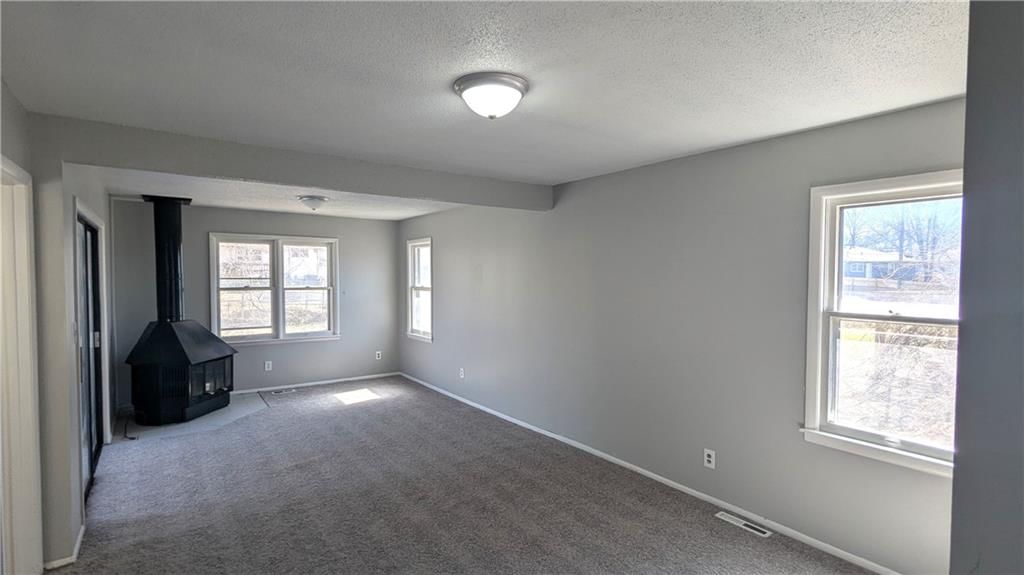 11705 Belmont Avenue — photo 30