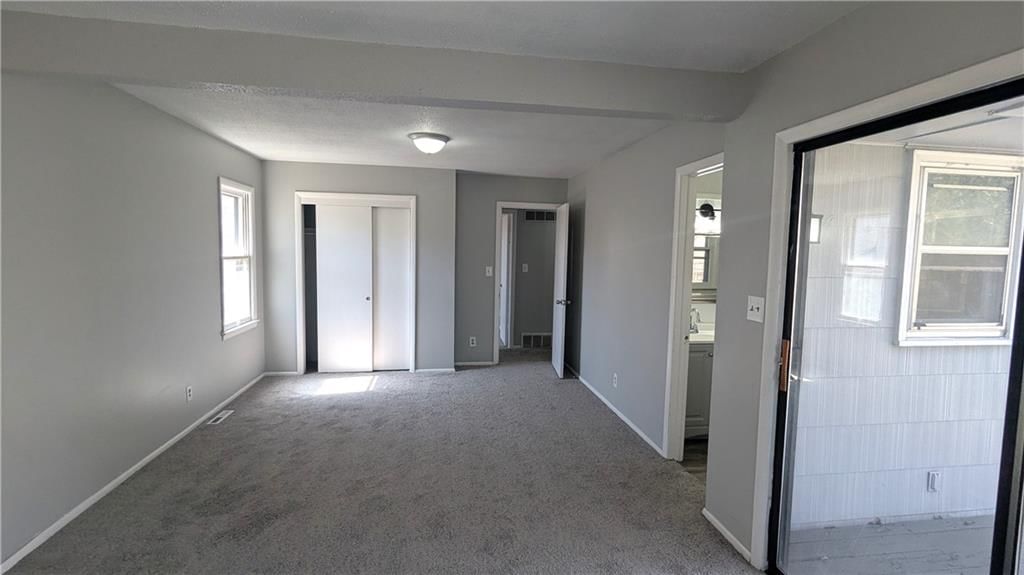 11705 Belmont Avenue — photo 36